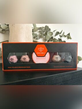 Modelones Press-On Nail Polish Set — Pink & Neutral Shades